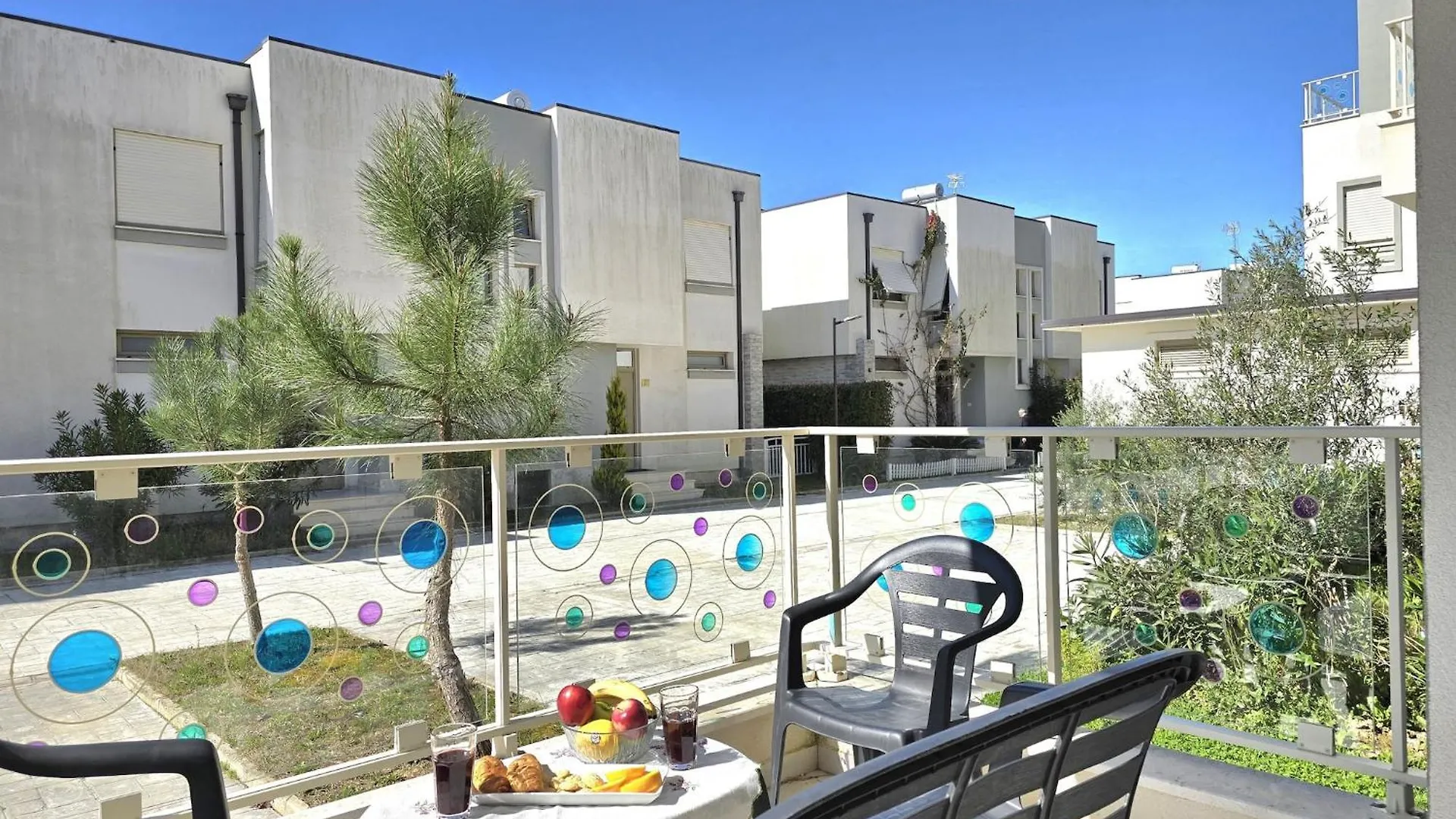 Airy 2-Bedroom Apartment With Balcony Plazhi San Pietro Albánie
